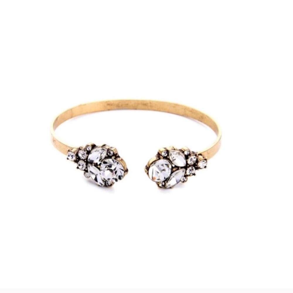 🚨20% Off Bundles🚨 Crystal Cuff Bracelet - Picture 3 of 3
